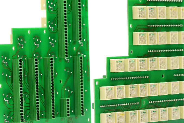 Printed circuit board assembly - THT